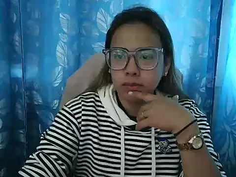 Snapshot of Your_PrettyGirlxxx chatting on 02/21/26, 01:17 Your PrettyGirlxxx online show from 02/21/26, 01:17