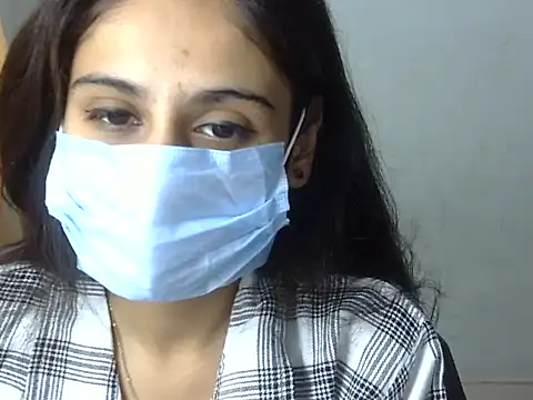rekhabb123 online show from 06/30/26, 11:55