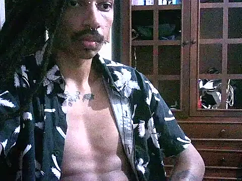 Snapshot of DarkSlim666 chatting on 02/14/26, 03:03 DarkSlim666 online show from 02/14/26, 03:03