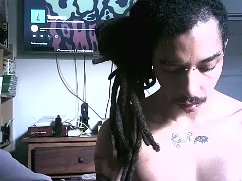 Snapshot of DarkSlim666 chatting on 02/18/26, 08:38 DarkSlim666 online show from 02/18/26, 08:38