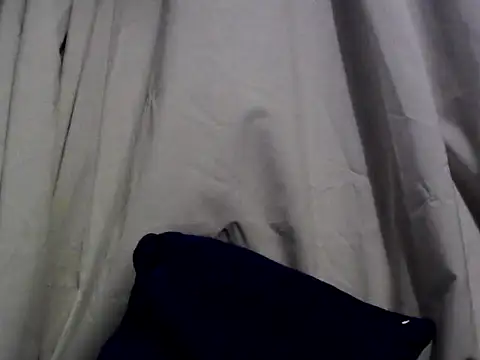 Snapshot of DarkSlim666 chatting on 06/17/26, 06:38 DarkSlim666 online show from 06/17/26, 06:38