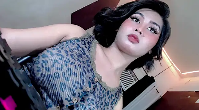 Chubbytransgirl21 online show from 02/25/25, 09:13