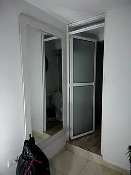 blackdrey18 online show from 11/21/25, 12:10