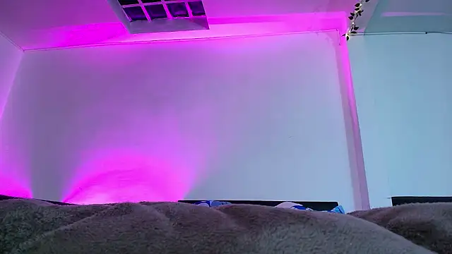 yesie hot online show from 03/08/26, 01:14