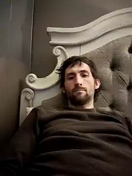 lewis7869 online show from 02/08/25, 11:22