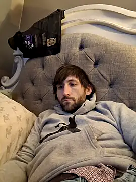 Snapshot of lewis7869 chatting on 01/16/26, 12:20 lewis7869 online show from 01/16/26, 12:20