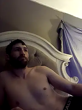 Snapshot of lewis7869 chatting on 02/11/26, 03:28 lewis7869 online show from 02/11/26, 03:28