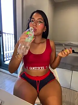 SheenaBrooke online show from 12/16/25, 03:55