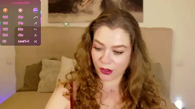 Snapshot of PetersEmily chatting on 01/09/26, 10:33 PetersEmily online show from 01/09/26, 10:33