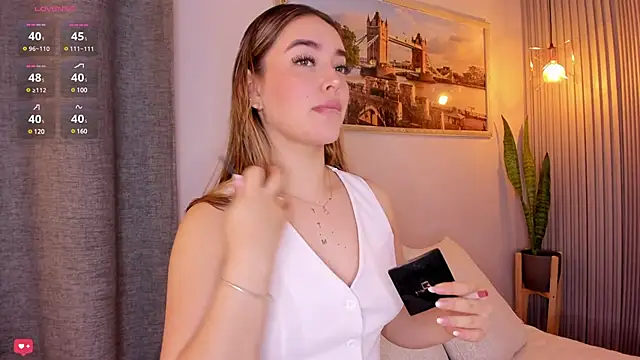 Assh lee  online show from 02/11/25, 12:37