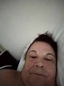 Yaya Mineira online show from 11/03/25, 08:26