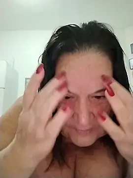 Yaya Mineira online show from 05/18/26, 07:52