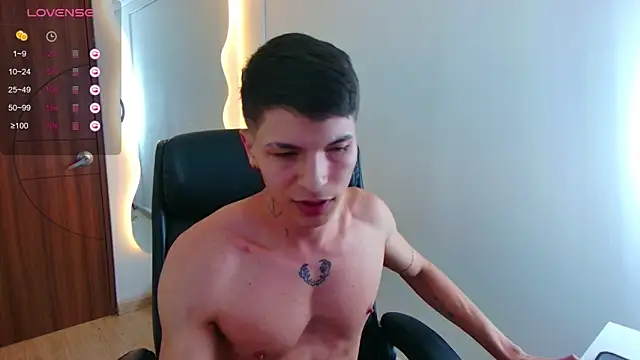 Snapshot of harrisoncuper chatting on 02/04/25, 11:27 harrisoncuper online show from 02/04/25, 11:27