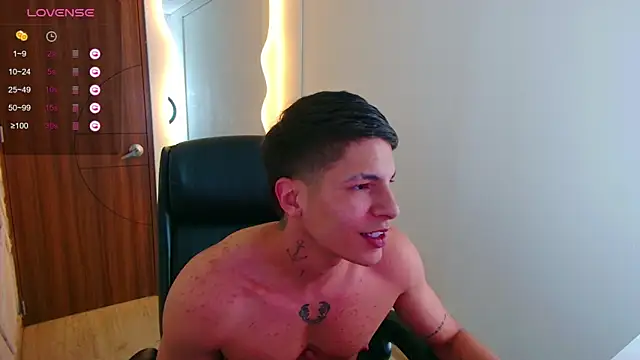 Snapshot of harrisoncuper chatting on 03/15/25, 01:41 harrisoncuper online show from 03/15/25, 01:41