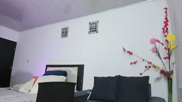 alicia rouusel online show from 12/03/25, 01:46