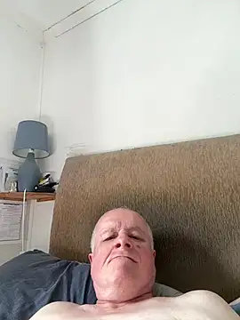 locallad88 online show from 06/18/26, 03:16