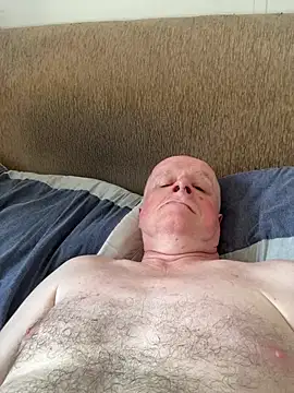 locallad88 online show from 06/24/26, 04:06