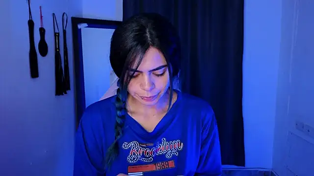 sexyladyy  online show from 11/21/25, 10:03