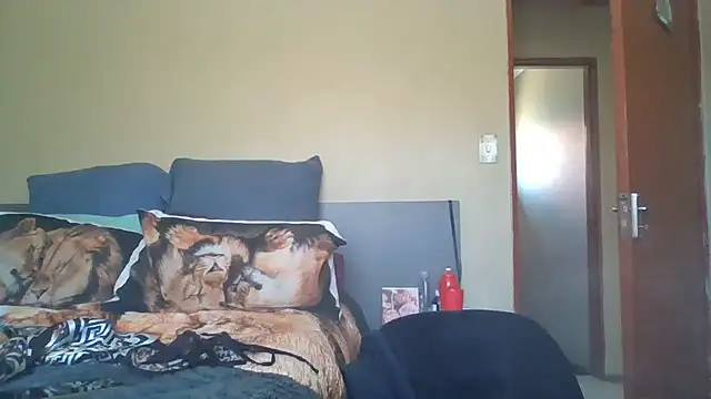 EbonySeductressx online show from 10/24/25, 10:11