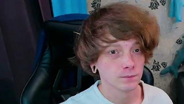 Snapshot of lakmsrrrmrrr chatting on 12/01/25, 09:58 lakmsrrrmrrr online show from 12/01/25, 09:58