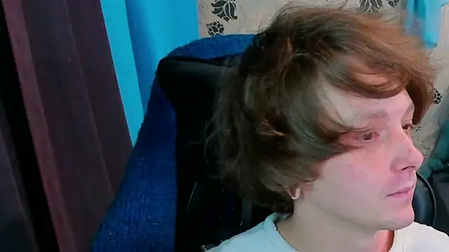 Snapshot of lakmsrrrmrrr chatting on 12/03/25, 10:02 lakmsrrrmrrr online show from 12/03/25, 10:02