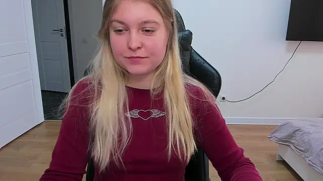 Snapshot of stacy_miracle chatting on 02/25/25, 11:19 stacy miracle online show from 02/25/25, 11:19