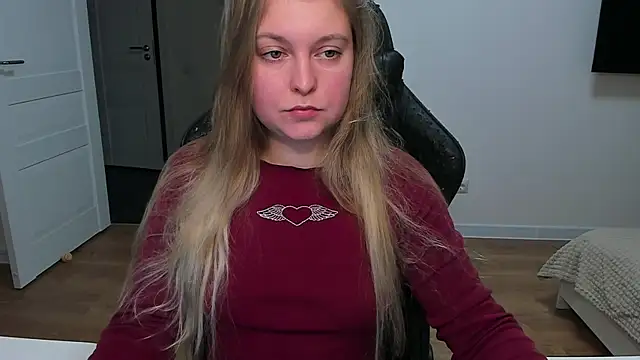 Snapshot of stacy_miracle chatting on 11/12/25, 04:18 stacy miracle online show from 11/12/25, 04:18