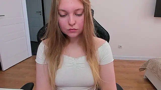 Snapshot of stacy_miracle chatting on 03/22/26, 01:36 stacy miracle online show from 03/22/26, 01:36