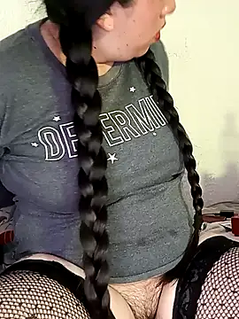 AntoneellaF online show from 11/12/25, 05:57