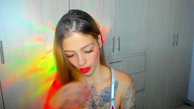 Snapshot of barbiee_05 chatting on 10/16/25, 11:50 barbiee 05 online show from 10/16/25, 11:50