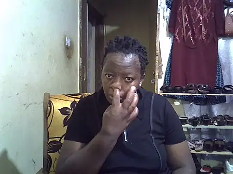 Snapshot of Ebonyceline chatting on 01/16/26, 01:09 Ebonyceline online show from 01/16/26, 01:09