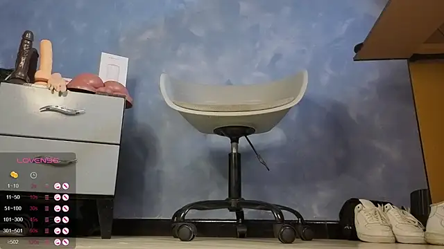 Snapshot of TomLover_12 chatting on 01/31/26, 11:58 TomLover 12 online show from 01/31/26, 11:58