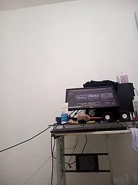 Snapshot of CASADASIGILO2 chatting on 10/17/25, 04:15 CASADASIGILO2 online show from 10/17/25, 04:15