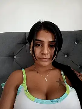 AnnRosse18 online show from 02/08/25, 03:53