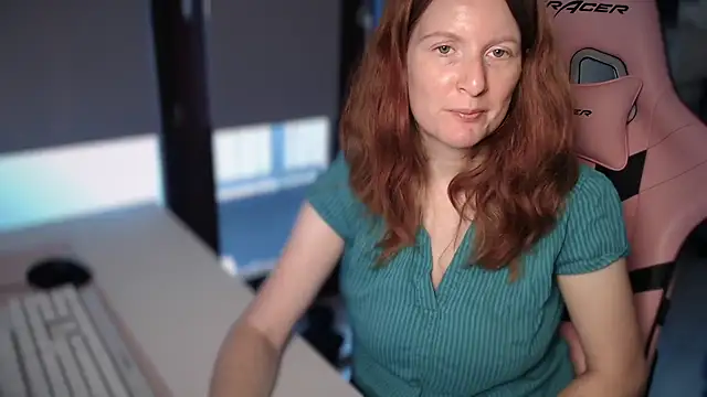 Exotic-Desire online show from 10/07/25, 08:00