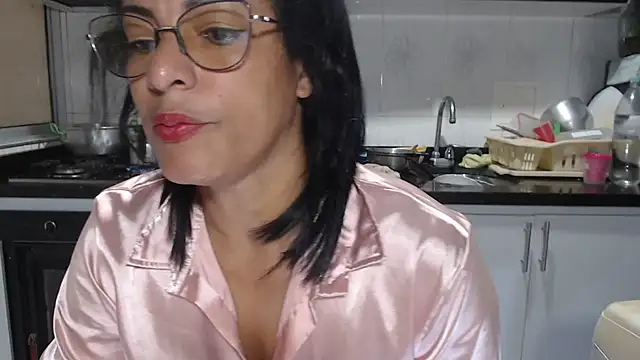 kateleyagrey online show from 11/30/25, 12:20