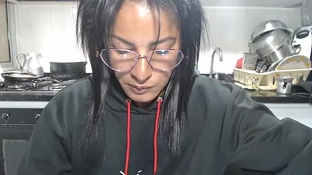 kateleyagrey online show from 05/02/26, 08:25