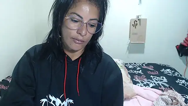 kateleyagrey online show from 05/03/26, 10:32