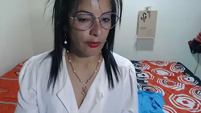 kateleyagrey online show from 05/09/26, 06:24