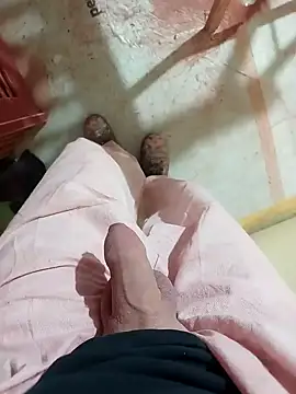 Snapshot of GeilerSchweizer chatting on 01/21/25, 01:00 GeilerSchweizer online show from 01/21/25, 01:00