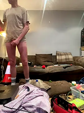 londonfuckwhore1 online show from 10/28/25, 03:43