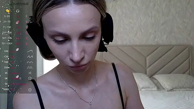 Alice Wonders online show from 06/17/26, 07:00