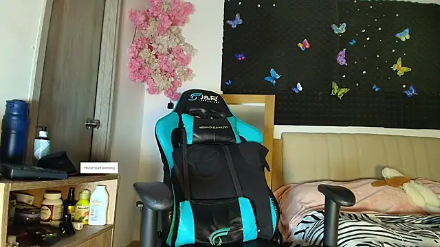 Hot Brunette34 online show from 05/08/26, 11:54