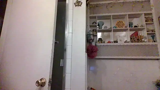 ClumsyLink online show from 10/26/25, 03:56