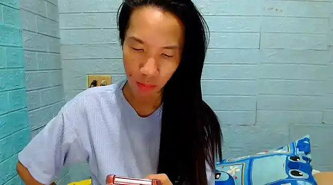 Snapshot of AsianNaughtiesMistress chatting on 01/15/25, 12:41 AsianNaughtiesMistress online show from 01/15/25, 12:41