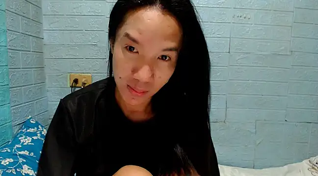 Snapshot of AsianNaughtiesMistress chatting on 03/02/25, 02:10 AsianNaughtiesMistress online show from 03/02/25, 02:10