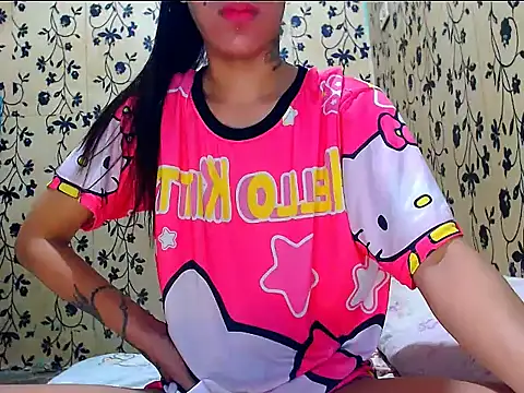 Snapshot of AsianNaughtiesMistress chatting on 09/21/25, 02:51 AsianNaughtiesMistress online show from 09/21/25, 02:51