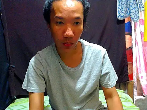 Snapshot of AsianNaughtiesMistress chatting on 05/12/26, 07:27 AsianNaughtiesMistress online show from 05/12/26, 07:27