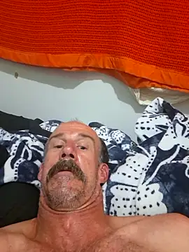 strollnrg069 online show from 05/06/26, 07:41