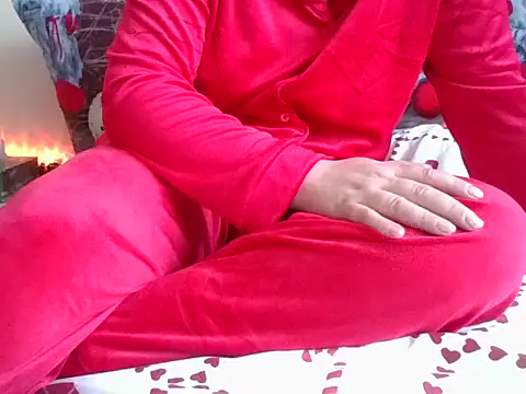 Snapshot of RealLittleRedRidingHood chatting on 11/28/25, 09:56 RealLittleRedRidingHood online show from 11/28/25, 09:56